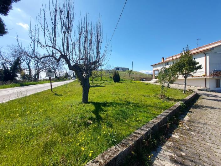 Image No.36-4 Bed Country House for sale