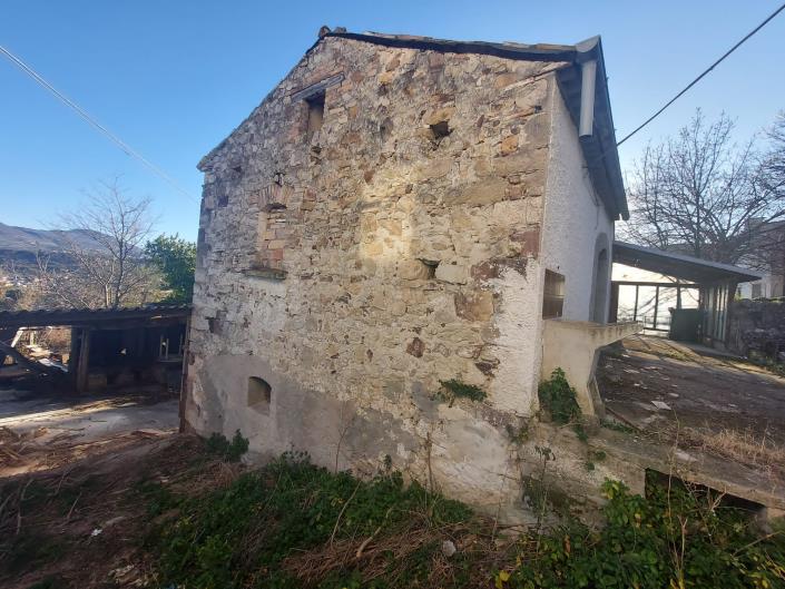 Image No.9-1 Bed Country House for sale