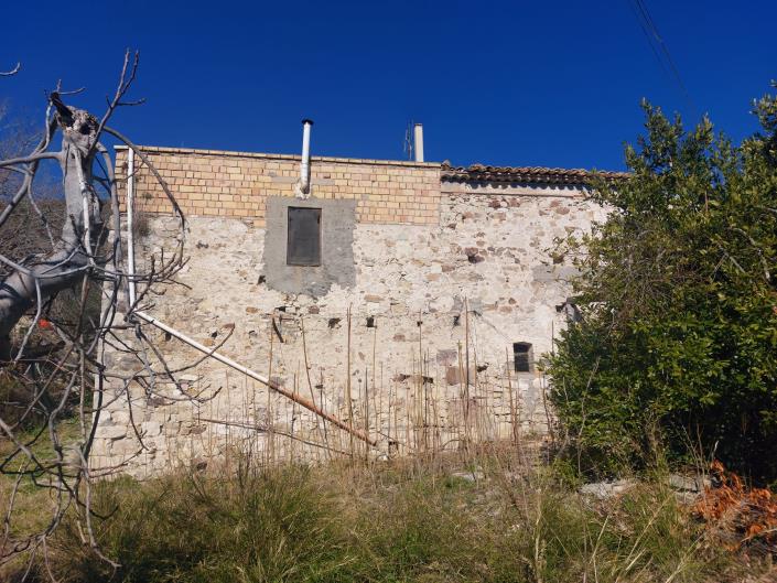 Image No.35-1 Bed Country House for sale