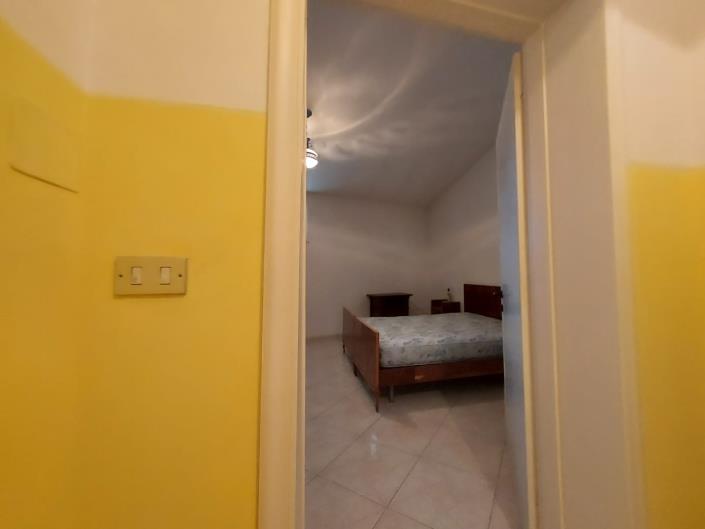 Image No.23-2 Bed Townhouse for sale