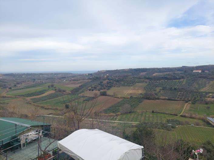 Image No.32-2 Bed Townhouse for sale