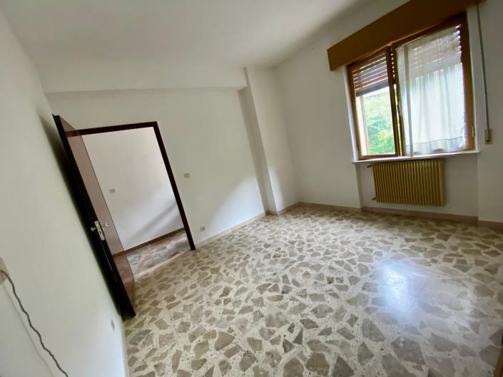 Image No.18-2 Bed Apartment for sale