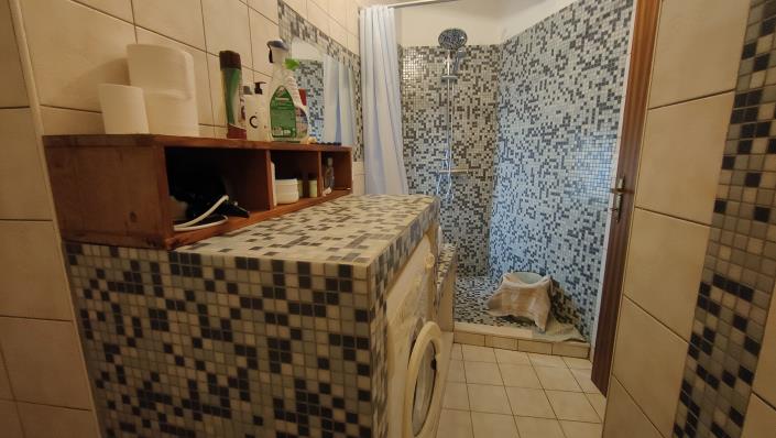 Image No.27-2 Bed Apartment for sale