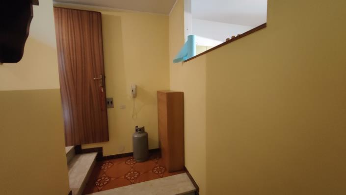 Image No.33-2 Bed Apartment for sale