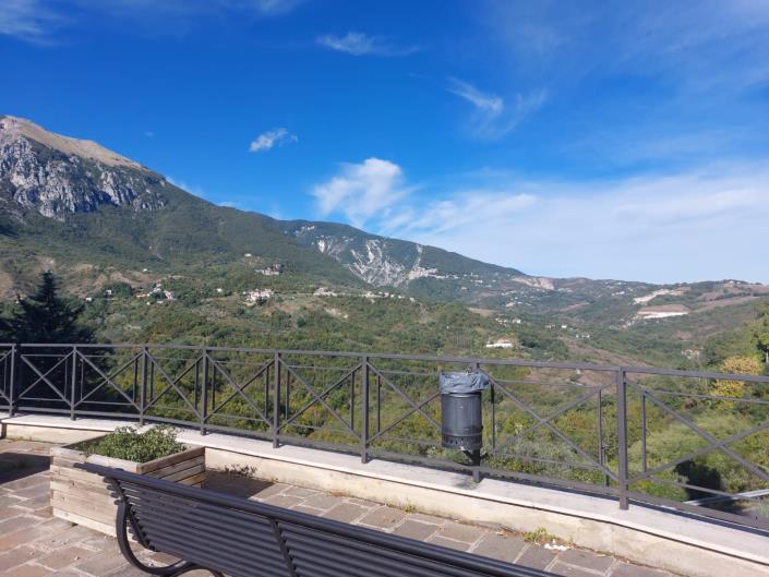 Image No.38-2 Bed Apartment for sale