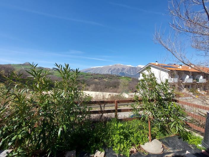 Image No.10-2 Bed Townhouse for sale