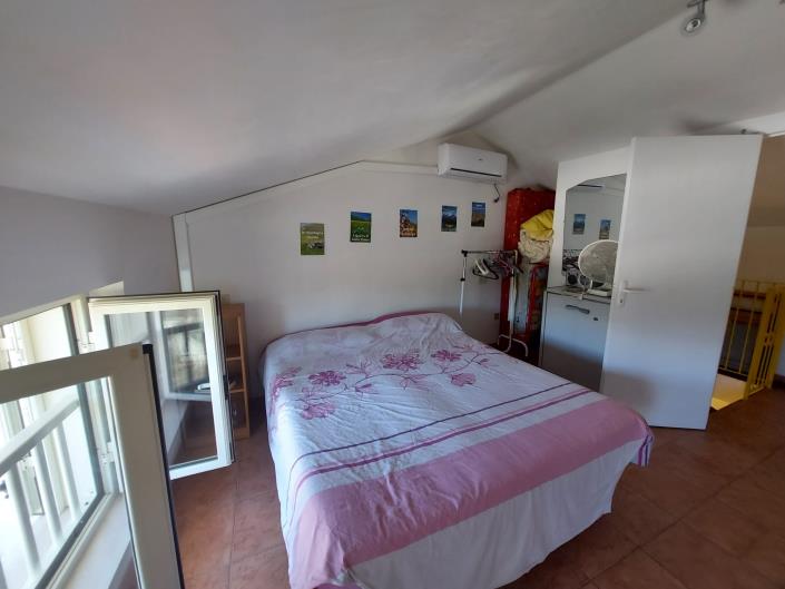 Image No.29-2 Bed Townhouse for sale