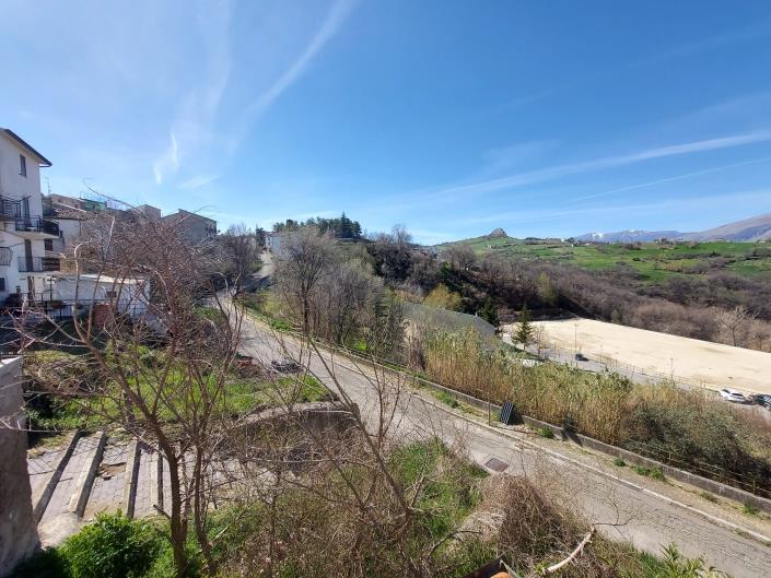 Image No.28-2 Bed Townhouse for sale