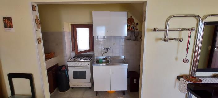 Image No.9-2 Bed Townhouse for sale