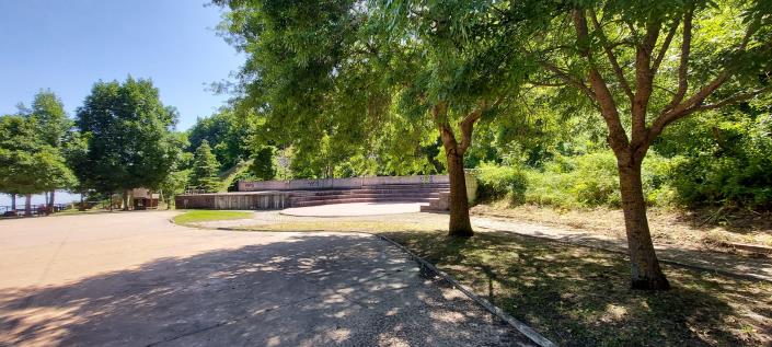 Image No.38-2 Bed Townhouse for sale