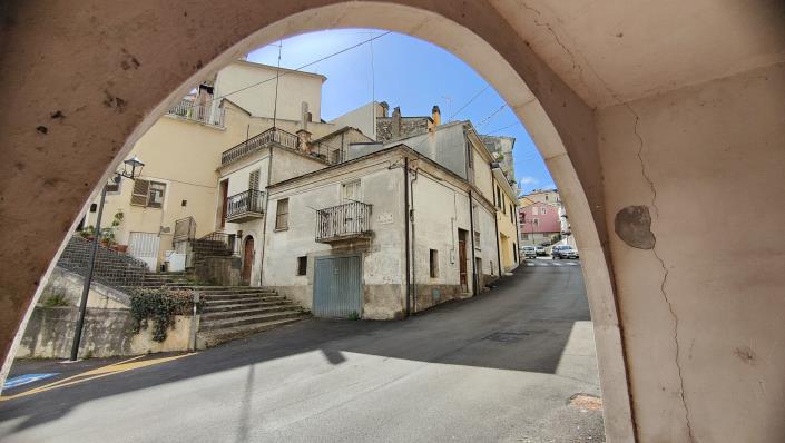 Image No.2-1 Bed Townhouse for sale