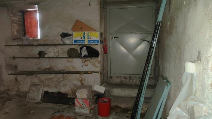 Image No.27-1 Bed Townhouse for sale