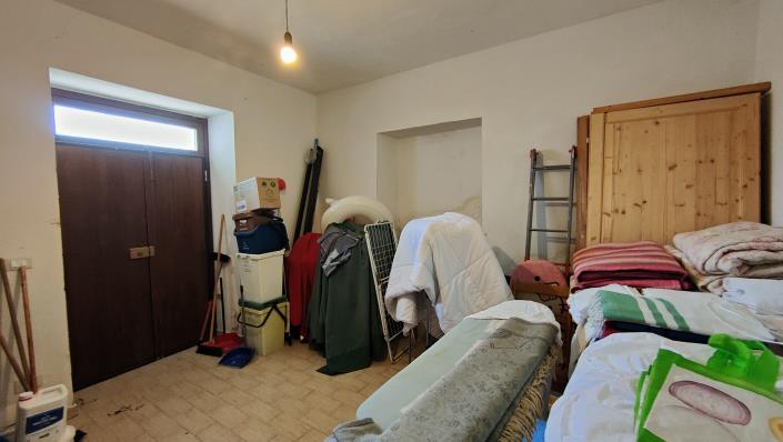 Image No.58-5 Bed Villa for sale