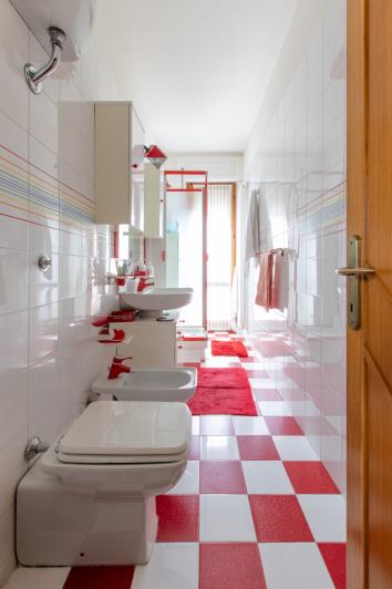 Image No.24-4 Bed Villa / Detached for sale