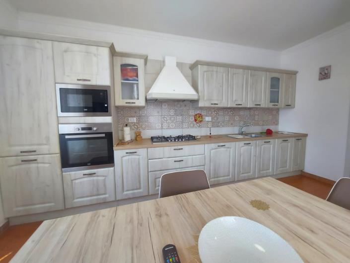 Image No.19-2 Bed Townhouse for sale