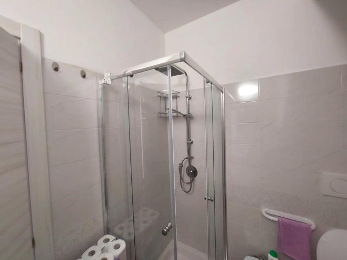 Image No.26-2 Bed Townhouse for sale