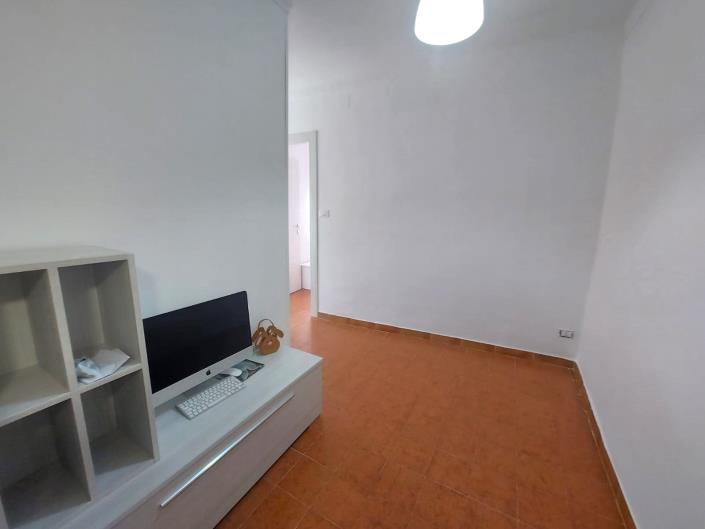 Image No.35-2 Bed Townhouse for sale