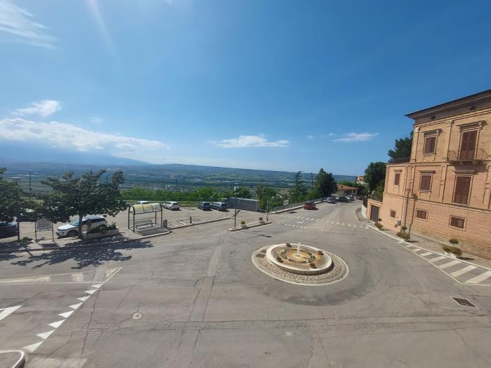 Image No.48-2 Bed Townhouse for sale