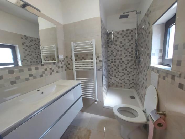 Image No.54-2 Bed Townhouse for sale