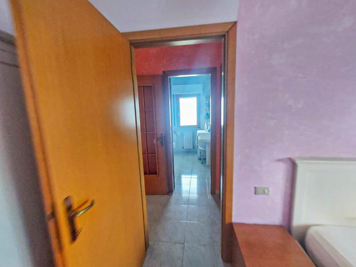 Image No.22-2 Bed Apartment for sale