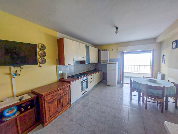 Image No.12-2 Bed Apartment for sale