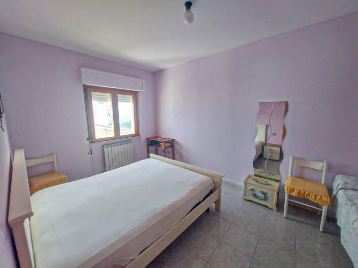 Image No.19-2 Bed Apartment for sale