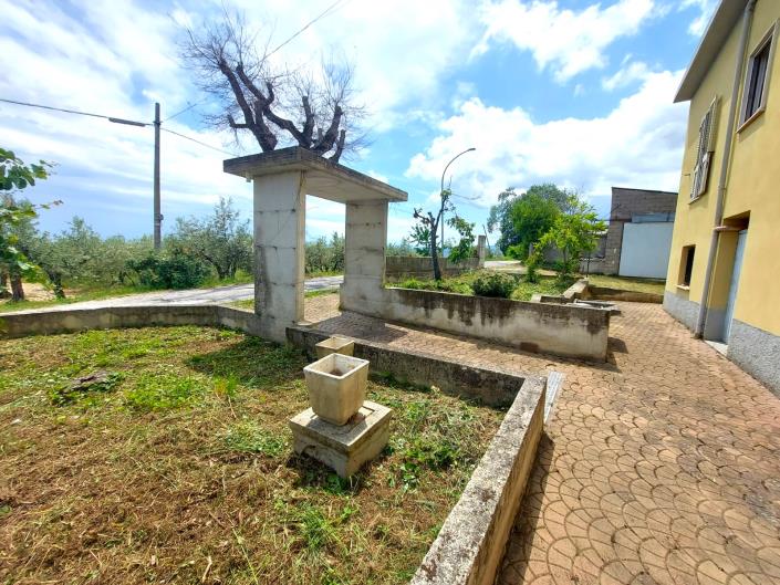 Image No.11-2 Bed Villa / Detached for sale