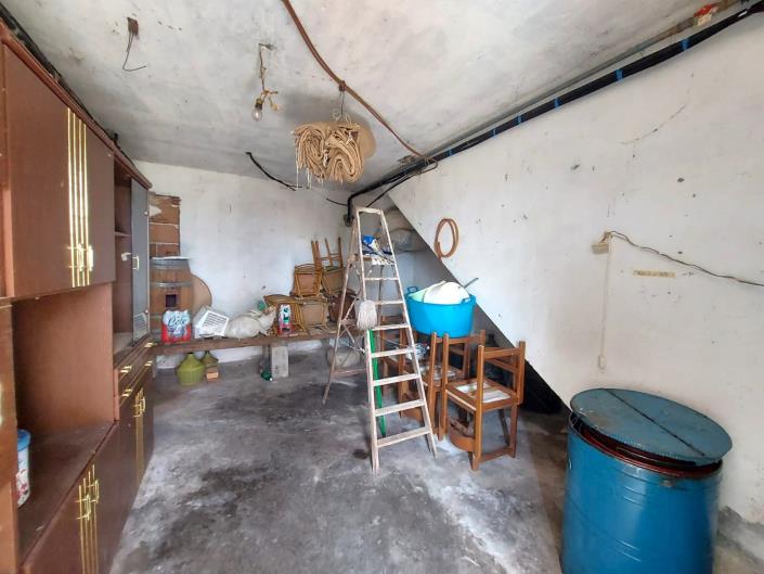 Image No.52-2 Bed Villa / Detached for sale