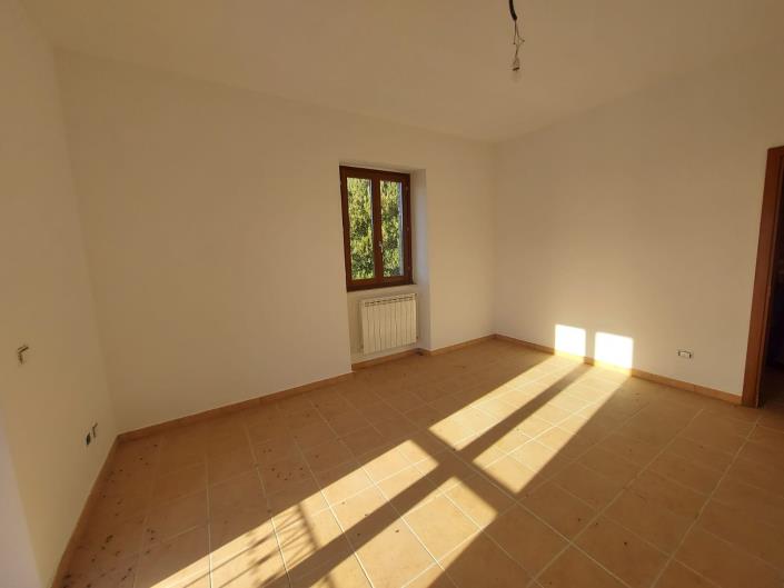 Image No.28-2 Bed Apartment for sale