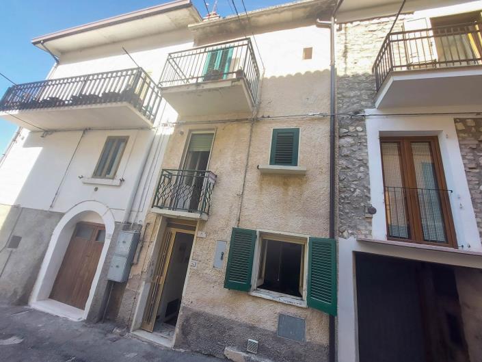 Image No.40-Maison de ville de 1 chambre à vendre à Lama Dei Peligne