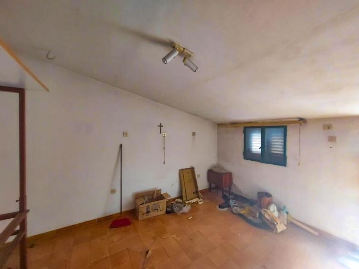 Image No.38-Maison de ville de 1 chambre à vendre à Lama Dei Peligne