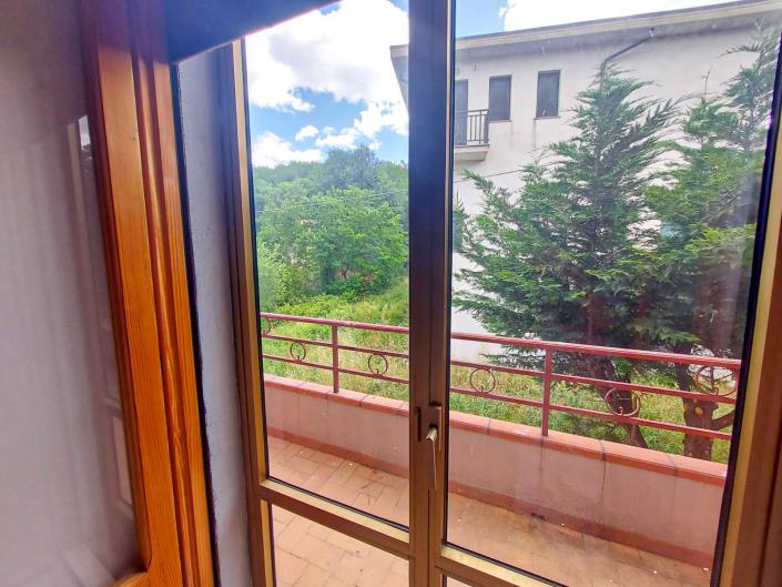 Image No.20-2 Bed Villa for sale