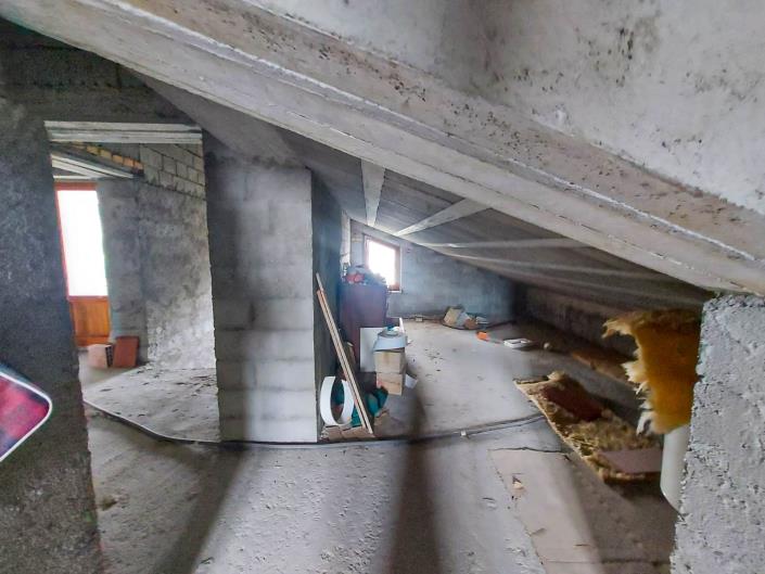 Image No.30-2 Bed Villa for sale