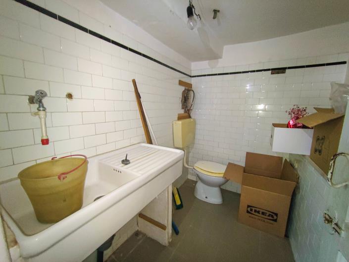 Image No.13-Commercial for sale