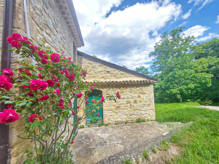 Image No.1-Propriété de pays de 2 chambres à vendre à Carunchio