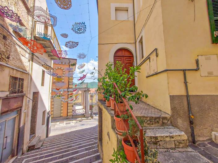 Image No.7-2 Bed Apartment for sale