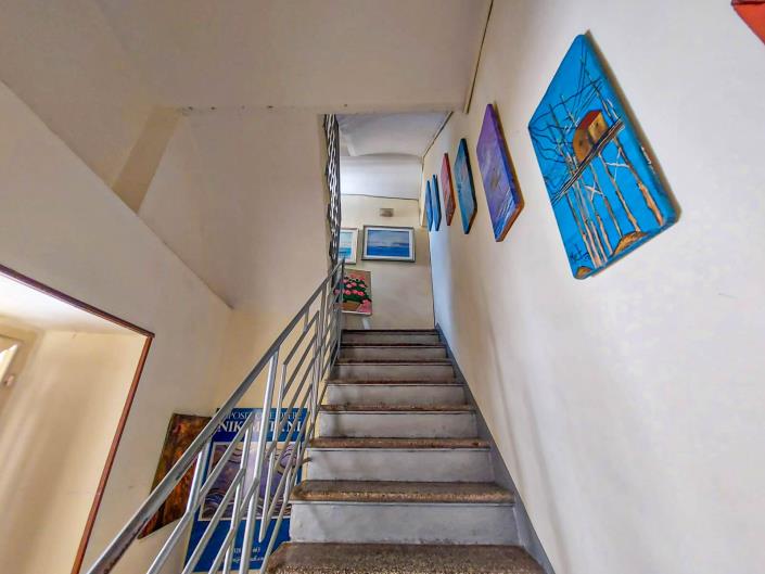 Image No.9-2 Bed Apartment for sale