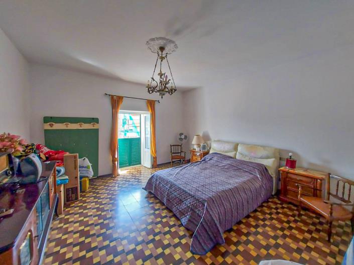 Image No.25-2 Bed Apartment for sale