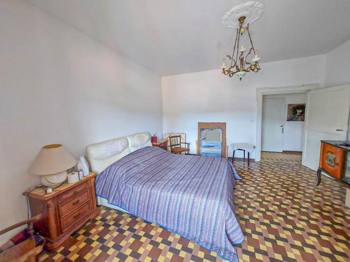 Image No.29-2 Bed Apartment for sale