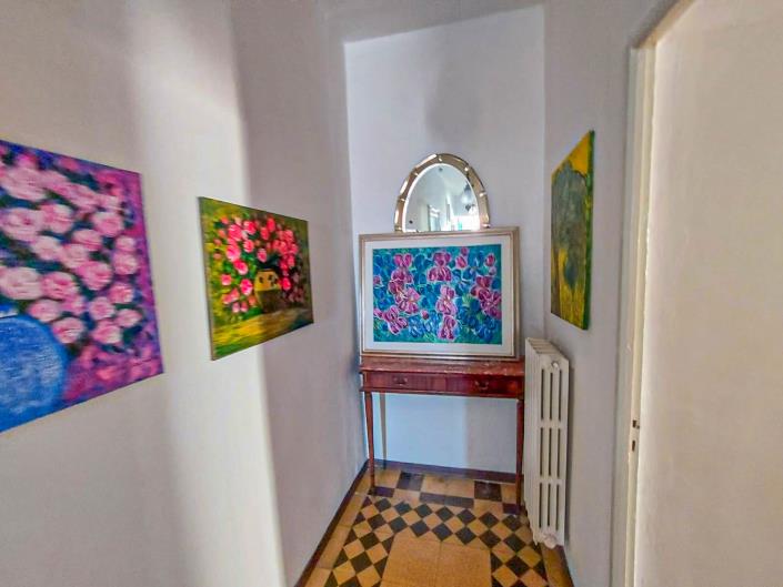 Image No.31-2 Bed Apartment for sale