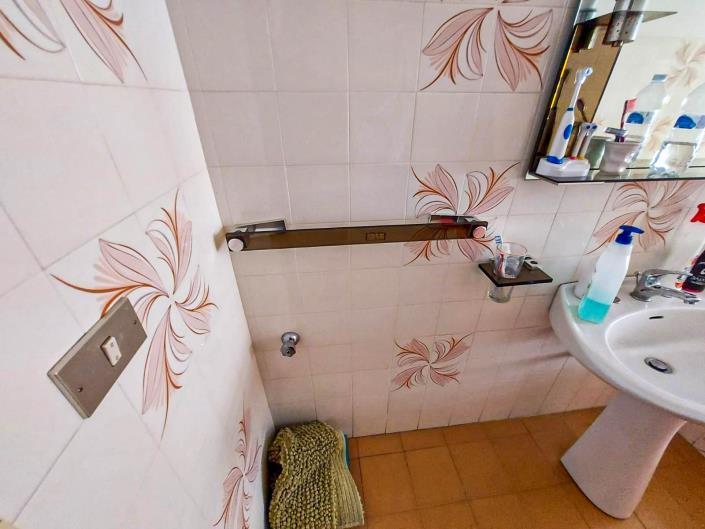 Image No.38-2 Bed Apartment for sale