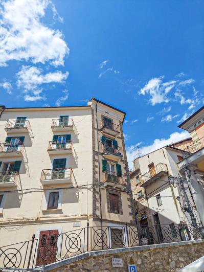 Image No.47-2 Bed Apartment for sale