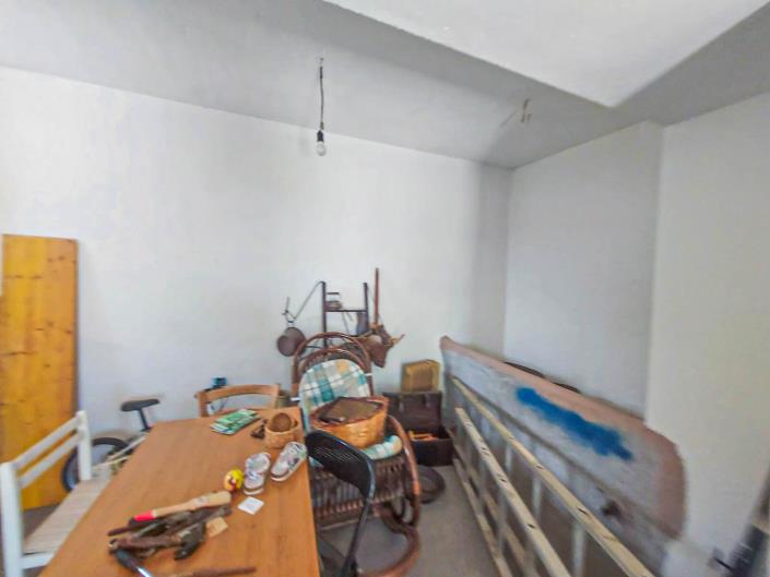 Image No.33-3 Bed House for sale