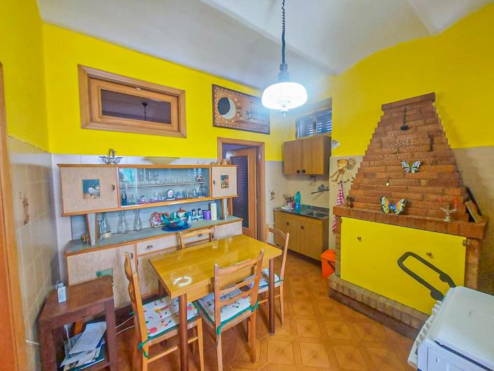 Image No.9-2 Bed Villa / Detached for sale