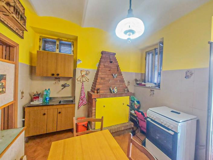 Image No.10-2 Bed Villa / Detached for sale