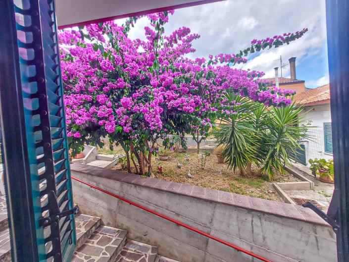 Image No.27-2 Bed Villa / Detached for sale