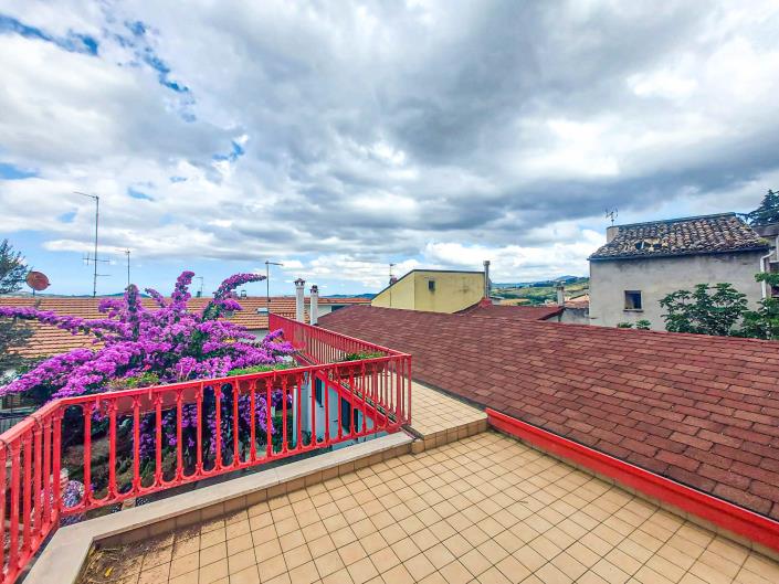 Image No.31-2 Bed Villa / Detached for sale