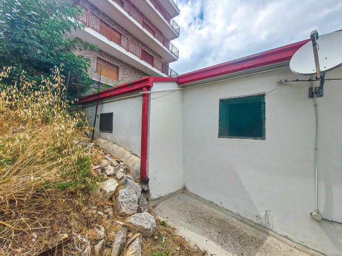 Image No.42-2 Bed Villa / Detached for sale