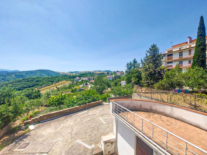 Image No.4-3 Bed Apartment for sale