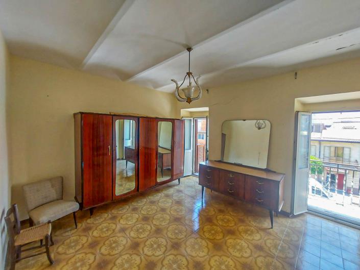 Image No.3-3 Bed Townhouse for sale